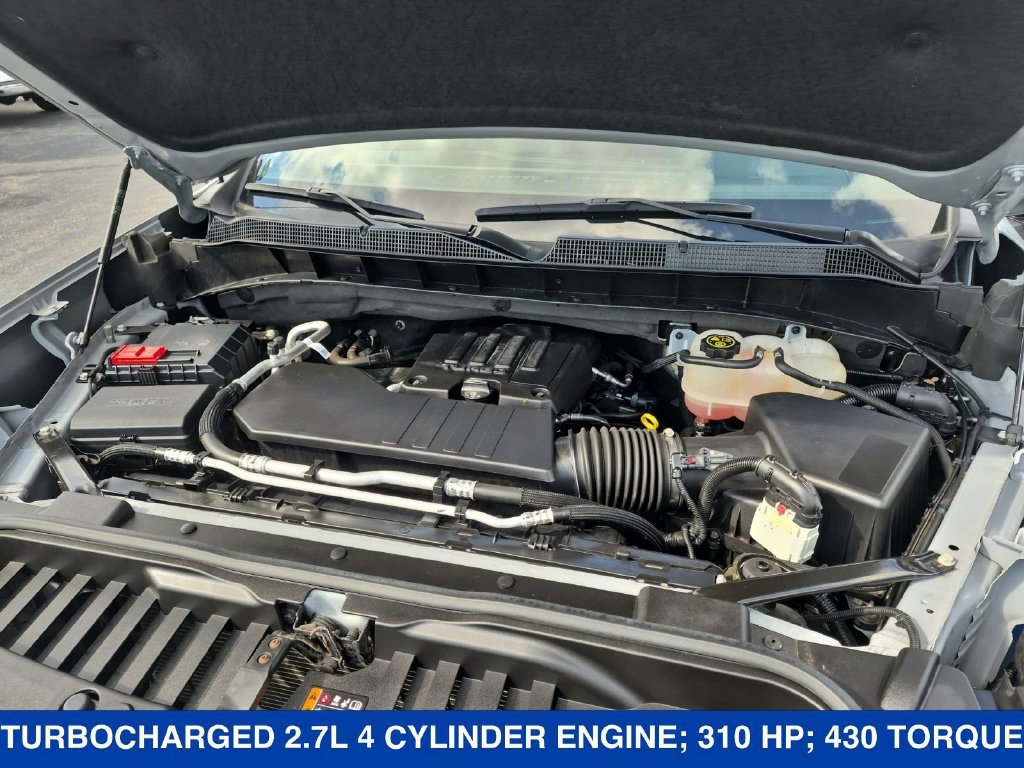 Used 2024 Chevrolet Silverado 1500 LT AWD/4WD image 32