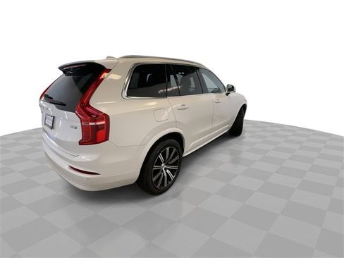 Used 2023 Volvo XC90 B5 Core w/ Climate Package image 8
