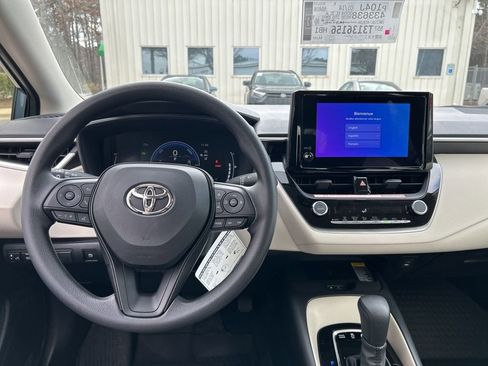 New 2026 Toyota Corolla LE image 10
