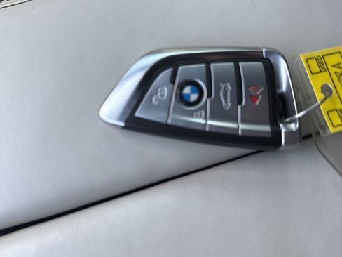 Used 2022 BMW M8 Competition AWD/4WD image 36