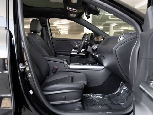Certified 2026 Mercedes-Benz GLA 250 4MATIC image 25