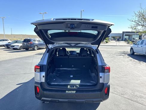 New 2026 Subaru Outback Premium image 21