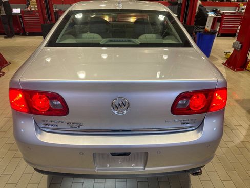 Used 2009 Buick Lucerne CXL w/ Driver Confidence Package image 7