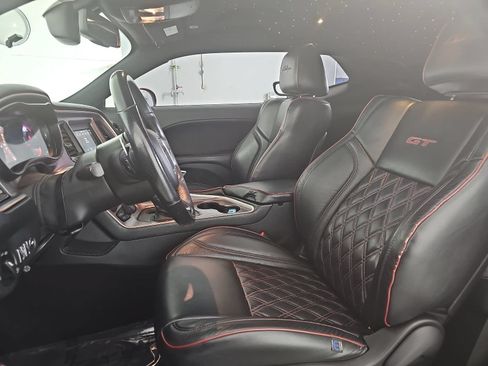 Used 2022 Dodge Challenger GT w/ Blacktop Package RWD image 12
