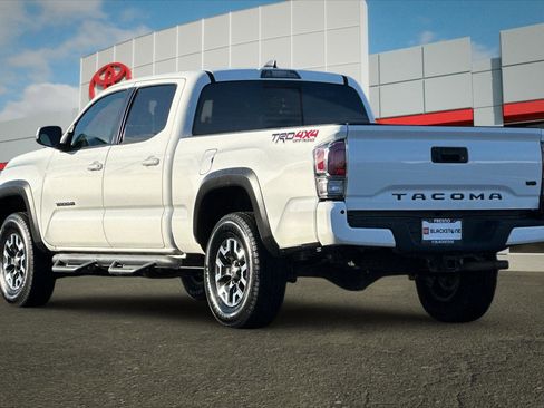 Certified 2022 Toyota Tacoma TRD Off-Road w/ Technology Package image 5