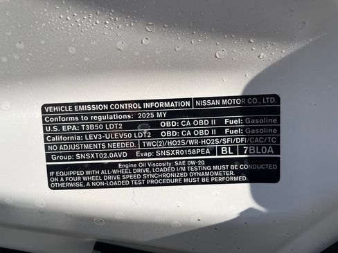 Certified 2025 Nissan Murano SV image 34