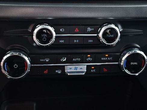 New 2025 Ford F150 XLT w/ Equipment Group 302A MID image 30