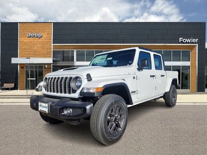 New 2026 Jeep Gladiator Sport
