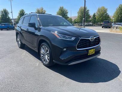 Used 2022 Toyota Highlander Platinum