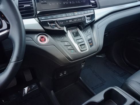 Used 2025 Honda Odyssey EX-L image 19