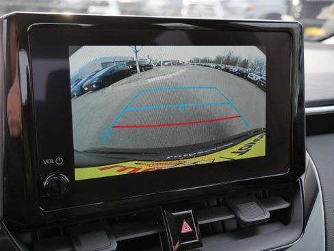 Certified 2024 Toyota Corolla LE image 30