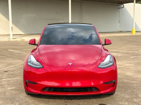 Used 2021 Tesla Model Y Long Range AWD/4WD image 4