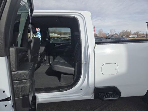 Used 2024 Chevrolet Silverado 2500 LTZ w/ LTZ Convenience Package AWD/4WD image 14