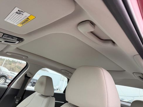 Used 2023 Hyundai Sonata Limited image 16