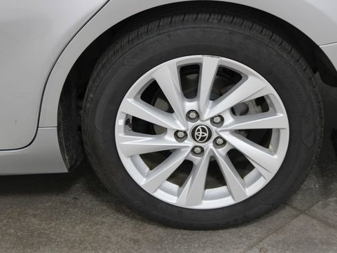 Used 2022 Toyota Camry LE FWD image 42