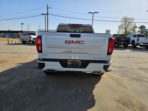 New 2026 GMC Sierra 1500 Denali w/ Denali Reserve Package AWD/4WD image 5