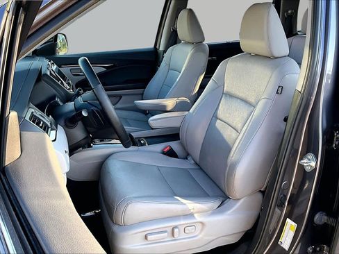 Used 2020 Honda Pilot Elite image 8