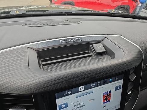 Used 2023 RAM 1500 Laramie AWD/4WD image 58