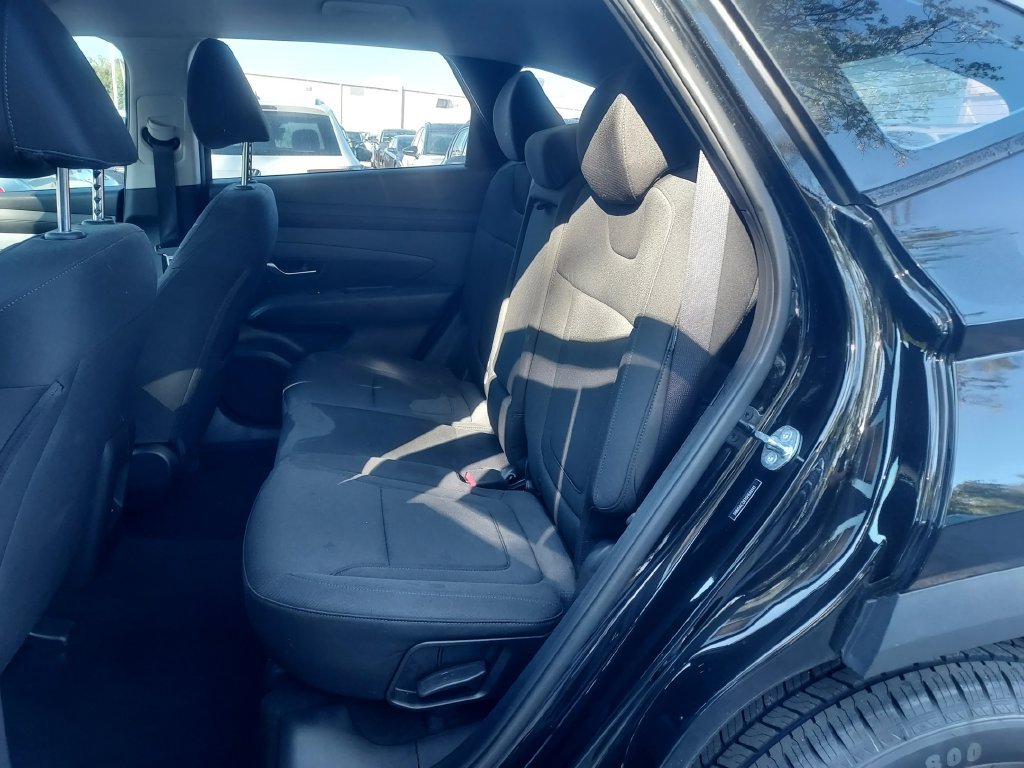 Used 2025 Hyundai Tucson SE AWD/4WD image 27