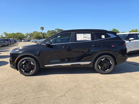 New 2026 Kia Sportage EX FWD image 5