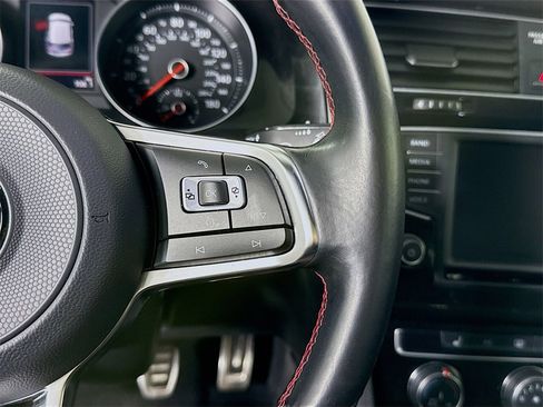 Used 2017 Volkswagen GTI S image 20