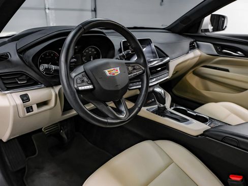 Used 2024 Cadillac CT4 Luxury w/ Sun And Sound Package image 3