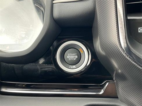 Used 2025 RAM 1500 Limited image 27