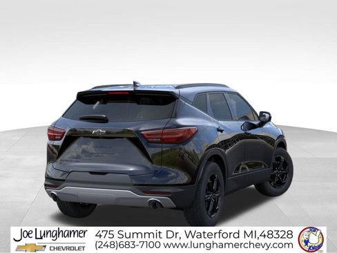 New 2026 Chevrolet Blazer LT w/ Midnight/Sport Edition AWD/4WD image 4