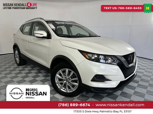 Used 2020 Nissan Rogue Sport SV FWD image 1