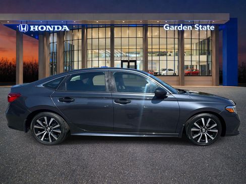 Certified 2023 Honda Civic EX image 5