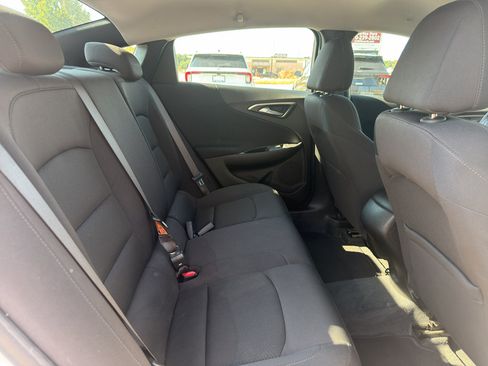 Used 2024 Chevrolet Malibu LS w/ Driver Confidence Package FWD image 16