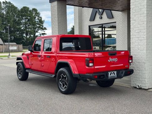 Used 2021 Jeep Gladiator Overland AWD/4WD image 11
