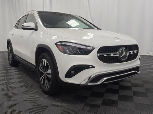 Used 2026 Mercedes-Benz GLA 250 4MATIC image 8
