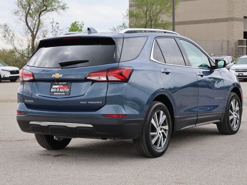 Used 2024 Chevrolet Equinox Premier AWD/4WD image 9