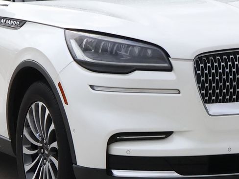 Used 2022 Lincoln Aviator Reserve w/ Elements Package Plus image 8