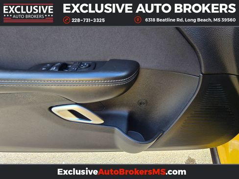 Used 2018 Dodge Challenger SXT w/ Blacktop Package image 25