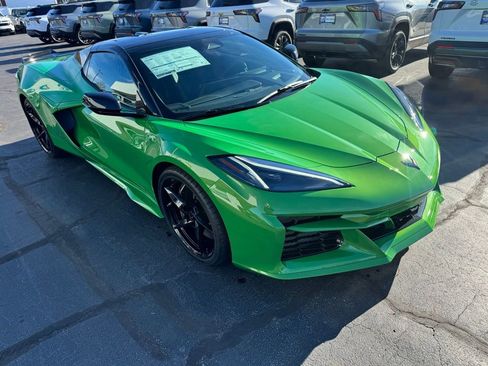 New 2026 Chevrolet Corvette E-Ray image 13