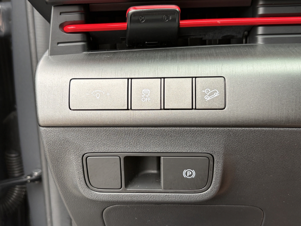 Used 2024 Hyundai Kona N Line FWD image 30