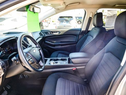 Used 2023 Ford Edge SE w/ Black Appearance Package image 18