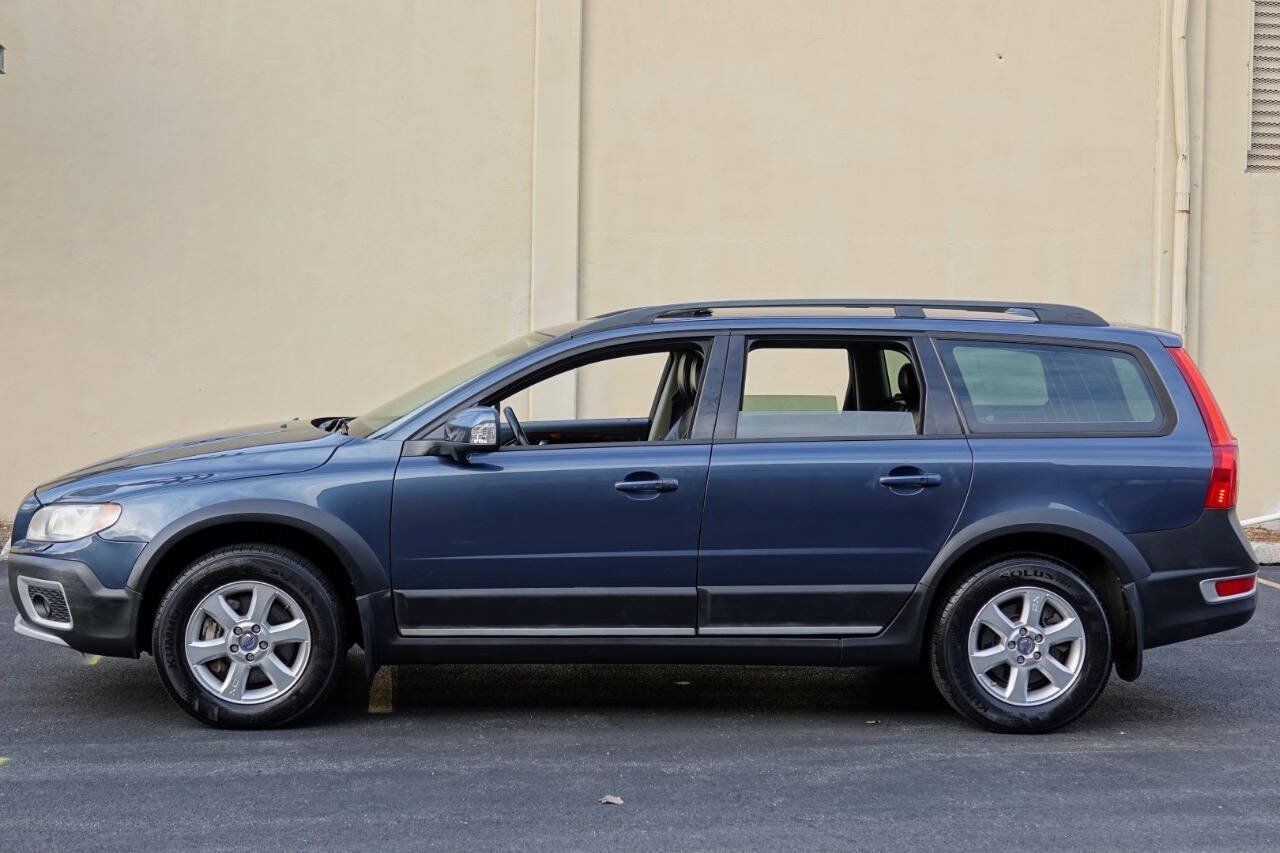 Used 2008 Volvo XC70 3.2 AWD/4WD image 25