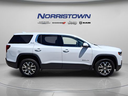Used 2023 GMC Acadia SLE FWD image 7