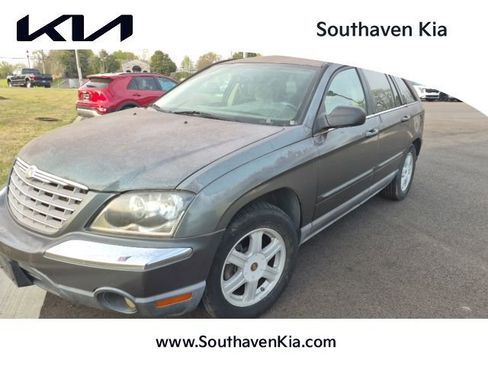 Used 2004 Chrysler Pacifica 2WD image 1