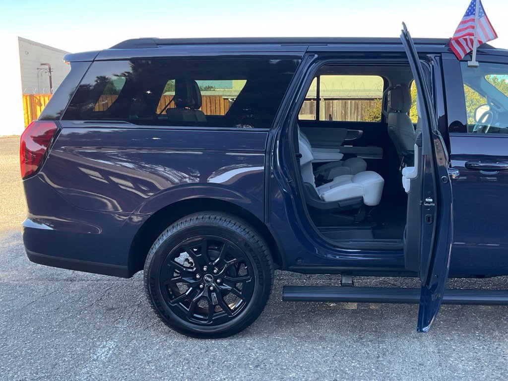 New 2027 Ford Expedition Max Platinum AWD/4WD image 26