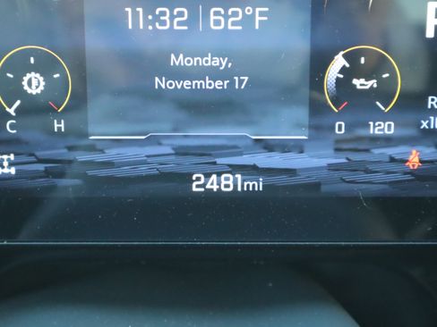 Used 2025 Chevrolet Tahoe Premier image 28