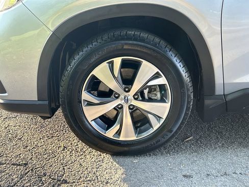 Used 2020 Subaru Ascent Premium w/ Convenience Package AWD/4WD image 10