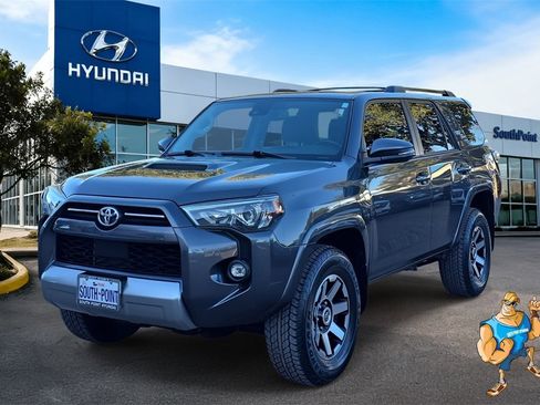 Used 2023 Toyota 4Runner TRD Off-Road Premium image 1