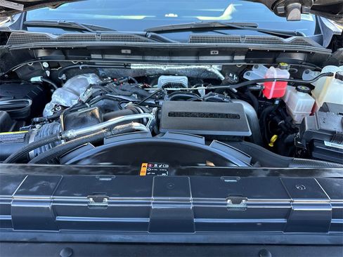 Used 2024 GMC Sierra 3500 Denali Ultimate image 10