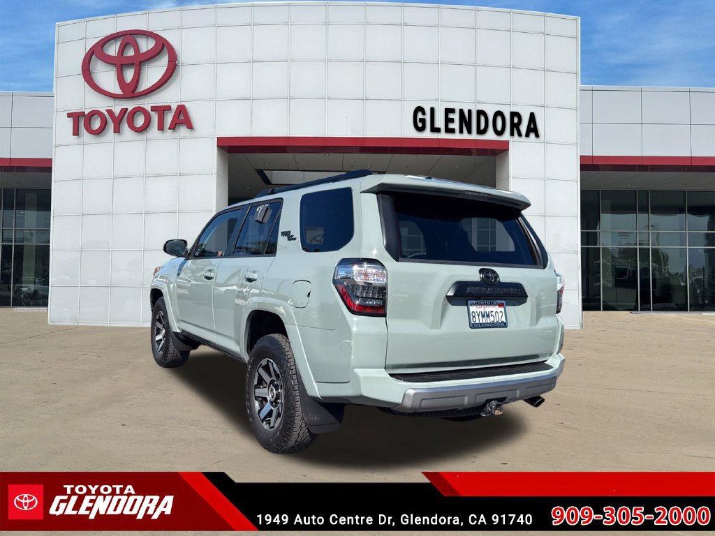 Certified 2022 Toyota 4Runner TRD Off-Road Premium AWD/4WD image 8