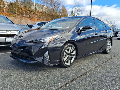 Used 2018 Toyota Prius Four Touring image 1