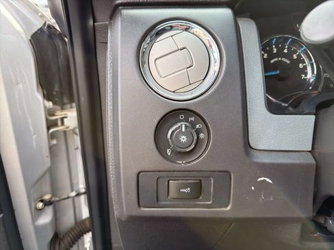 Used 2013 Ford F150 XLT w/ XLT Convenience Pkg AWD/4WD image 13